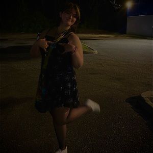 Meet your Posher, Lena